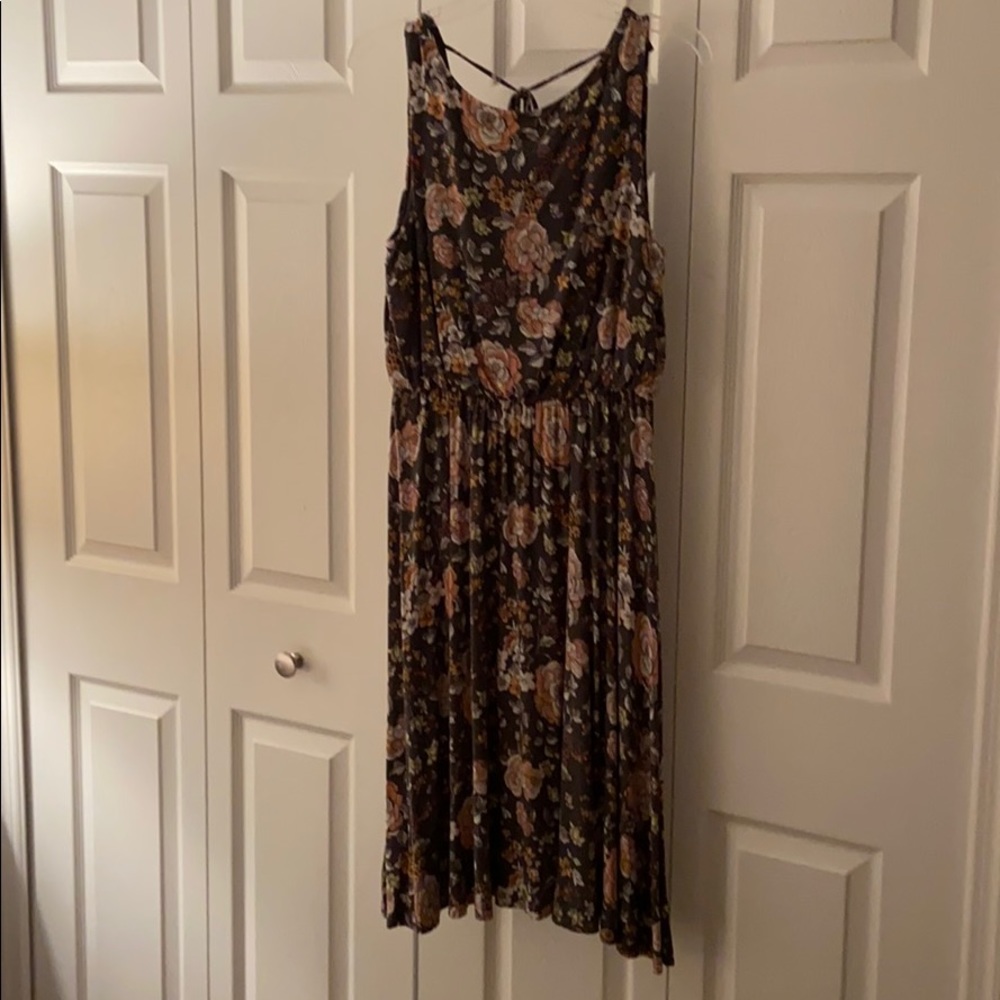 Loft ruffle back dress